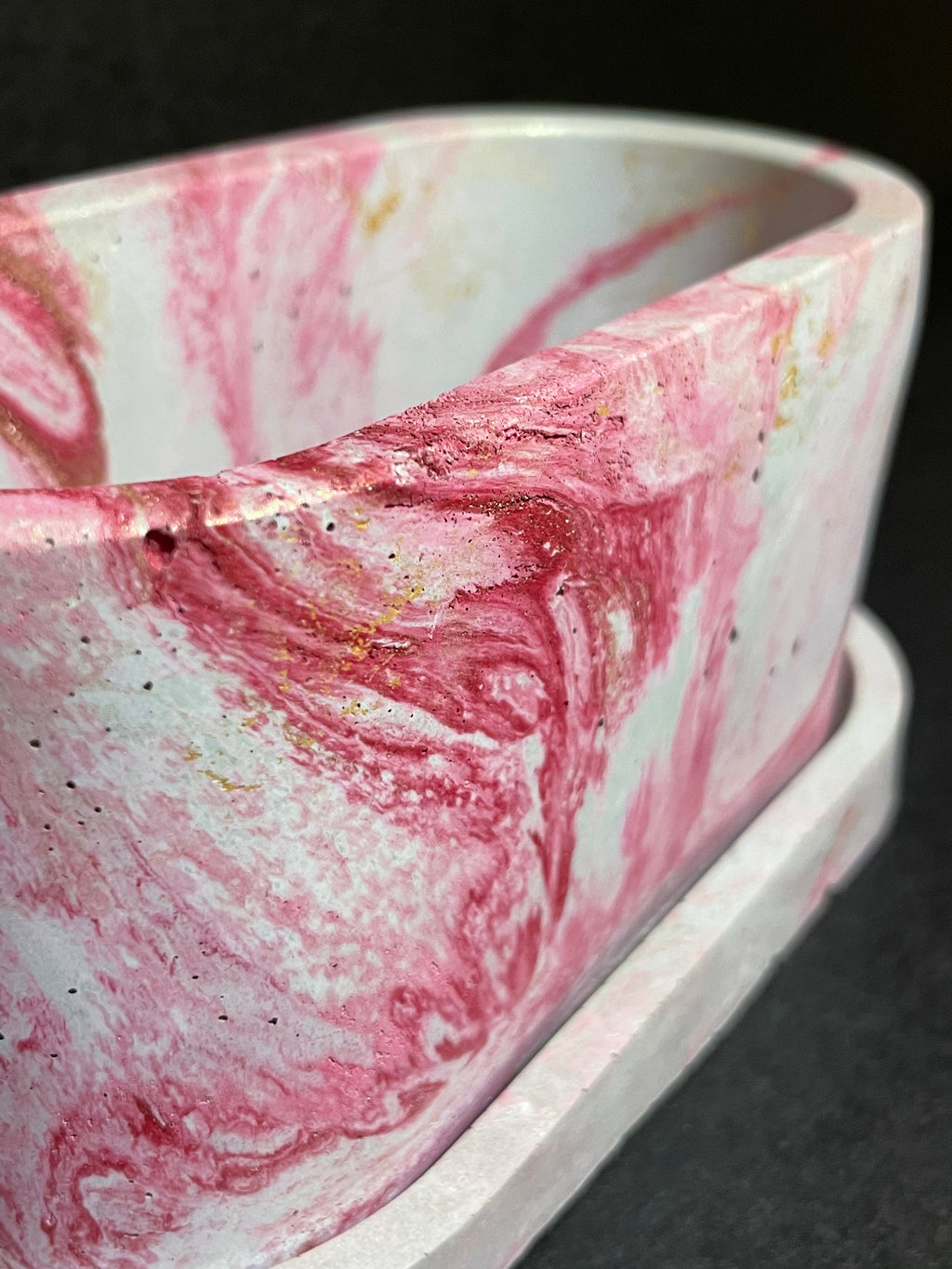 Pink/Red/Gold Marbled Horizontal Concrete pot