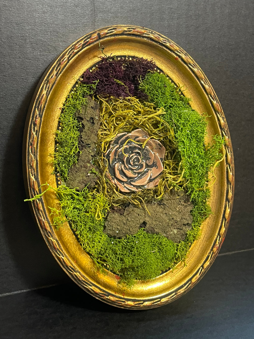Preserved Moss Art Frame ‘H’